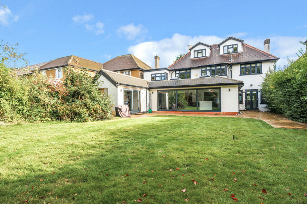 https://buildersweybridge.co.uk/wp-content/uploads/2025/05/home-design-11-3.jpg